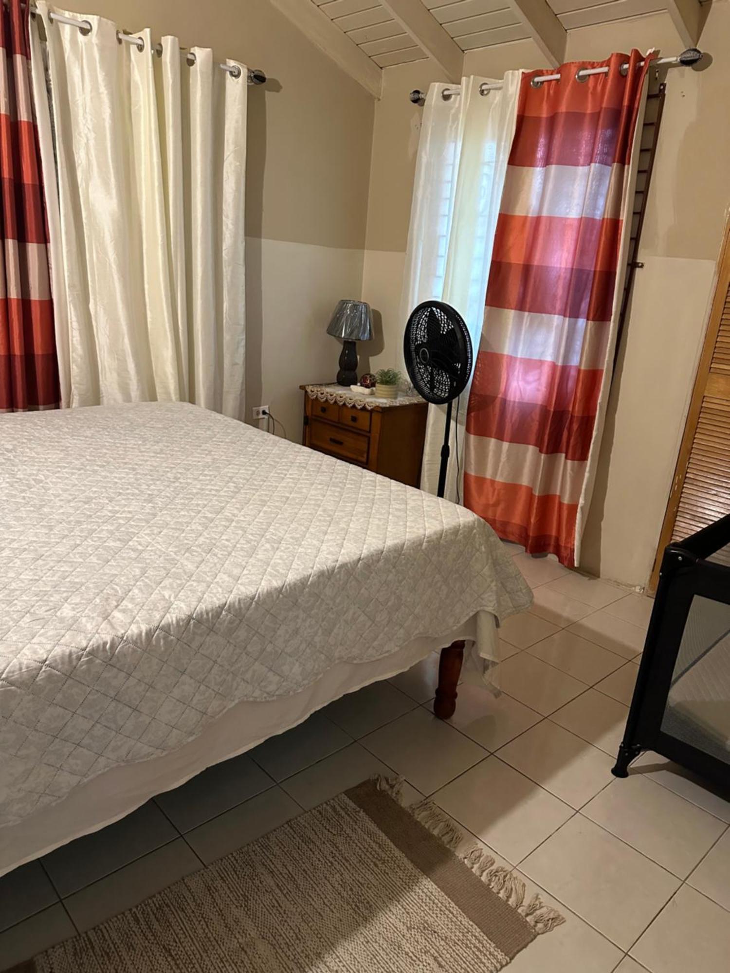 Rhyne Park Inn Montego Bay Extérieur photo